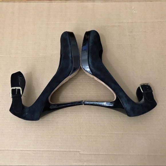 COLE HAAN BLACK ANKLE STRAP HEELS SIZE 10M - Picture 3 of 6